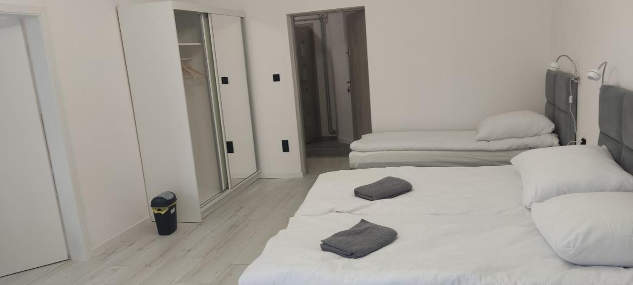 Apartament Na Weekend Świdnica Exteriör bild